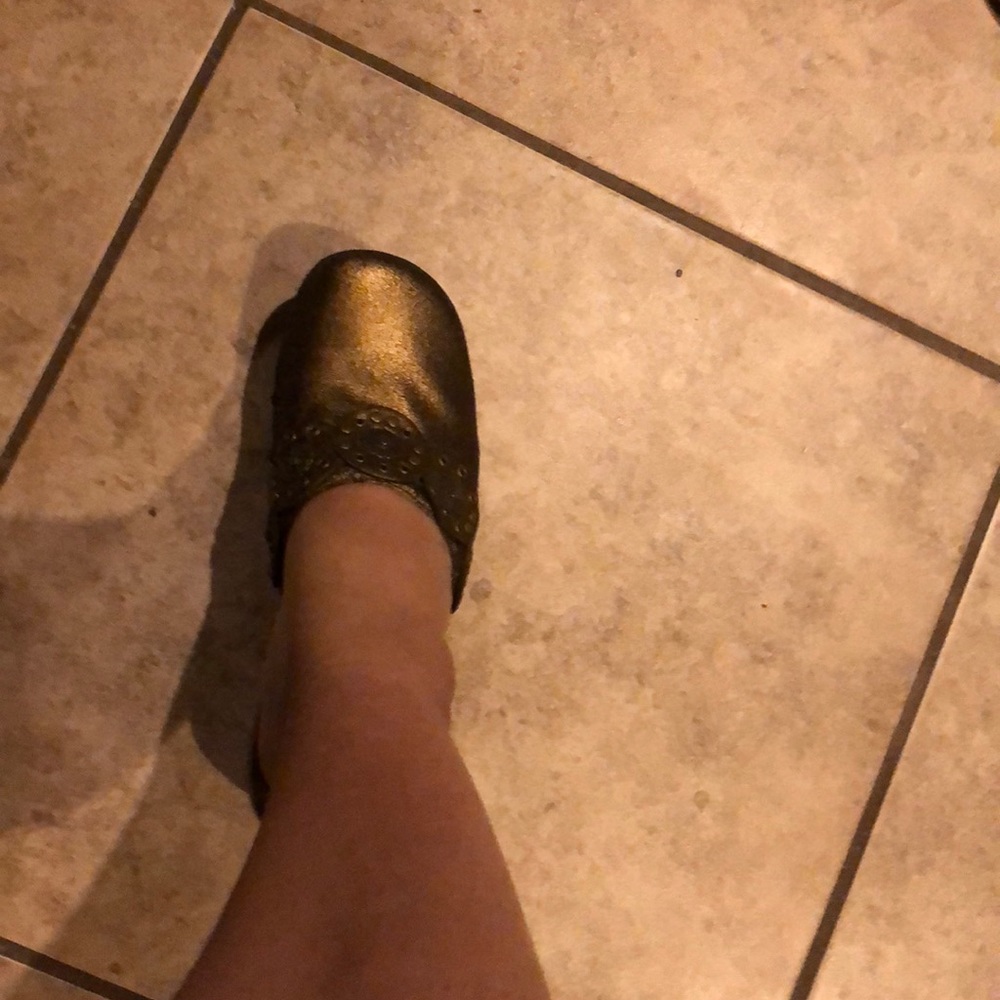 Shoes - Picture 6 of 10